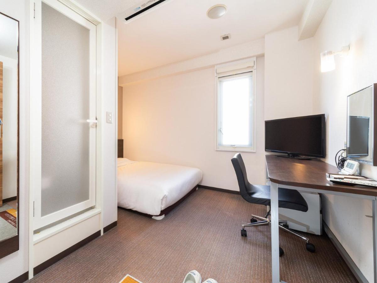 Super Hotel Jr Fujiekimae Kinenkan Fuji  Buitenkant foto